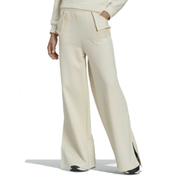 Brand New adidas Adicolor Clean Classics Pants - Picture 1 of 10